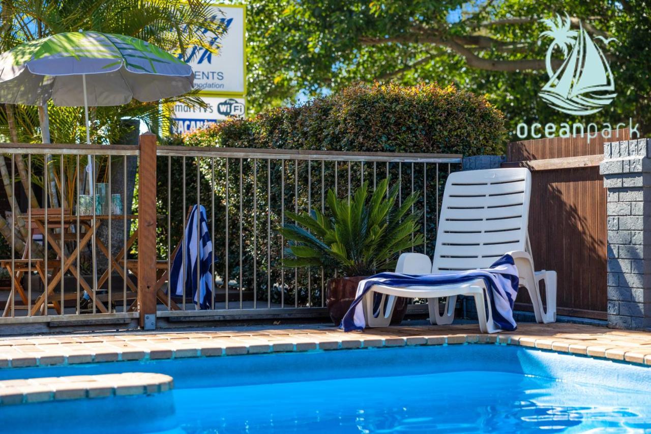 Ocean Park Motel & Holiday Apartments Кофс-Харбор Экстерьер фото