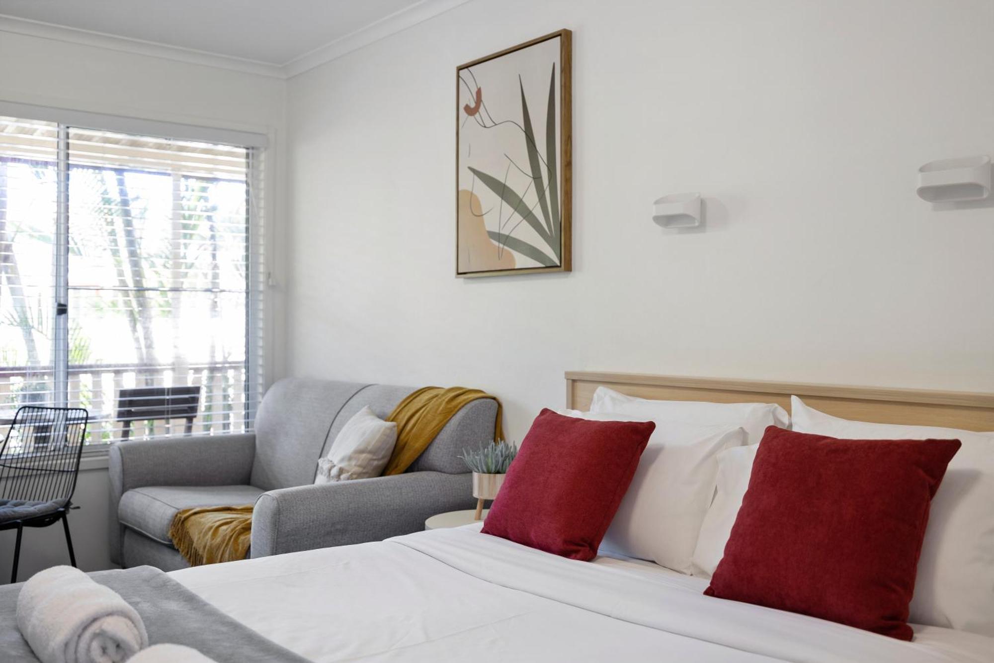 Ocean Park Motel & Holiday Apartments Кофс-Харбор Номер фото